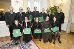 (sitzend von links) Stefanie Erjautz, Christiane Fuchsbichler, Prinzessin Annemarie Lichtenstein, Pater Karl Maderner und Mag. Dr. Monika Wogrolly. (stehend von links): Landeshauptmann Stv. Hermann Schützenhöfer, Univ.-Prof. DDr. Gerald Schöpfer, Robert Schauer, Mag. Holger Hütte, Schulrat Johann Reischl, die Landeshauptleute a.D. Waltraud Klasnic und Dr. Josef Krainer, Foto bei Quellenangabe honorarfrei