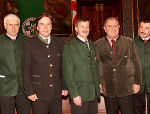 Landesrettungsarzt Dr. Robert Mader, Landeshauptmann Franz Voves, Bergrettung-Landesleiter Dr. Fritz Seidl, Landtagspräsident Schrittwieser und der stellvertretende Landesleiter Michael Miggitsch, Foto: Bretterbauer, Abdruck bei Quellenangabe honorarfrei