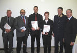 Walter Leitner, KSÖ-Generalsekretär Alexander Hirschfeld, Günter Vollmann, Nicole Pfeifer, Landespolizeikommandant Generalmajor Peter Klöbl und Mag. Gerhard Widmann.