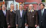 v.l. Bgm. Rosenberger, Landesfeuerwehrkommandant Kern, BP Fischer, ÖBFV-Präsident Josef Buchta, LH Voves © Dragan TATIC/HBF