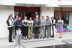 LAbg. Peter Rieser, Sabine Enzinger (Direktorin Kurhotel), Roberta Smischek (GF der Betreiberfirma), LH-Stv. Hermann Schützenhöfer, Bgm. Alois Mayer, Peter Plöbst (BH Judenburg) und Pfarrer Heimo Schäfmann (v.l.)