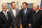 BK Faymann, Schwarzenegger, LH Voves und LH a.D. Krainer (v.l.)