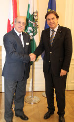 Botschafter von Tunesien Mohamed Samir Koubaa und LH Franz Voves in der Grazer Burg