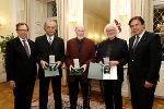 Kulturlandesrat Christian Buchmann, Karlheinz Miklin, Franz Eigner, Alois Hochstrasser und LH Franz Voves (v. l.) © Foto: Frankl; bei Quellenangabe honorarfrei