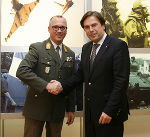 Militärkommandant Zöllner mit LH Voves beim Neujahrsempfang 2012 in der Gablenzkaserne