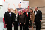 Rudolf Hundstorfer, Elisabeth Grossmann, Margit und Heinz Fischer, Kristina Edlinger-Ploder und Siegfried Schrittwieser (v. l.) bei der Auftaktveranstaltung zum "Jahr des aktiven Alterns" in Graz 