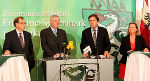 LR Buchmann, LH-Vize Schützenhöfer, LH Voves und Finanzlandesrätin Vollath bei der heutigen Pressekonferenz im Weißen Saal der Grazer Burg, v.l. © steiermark.at / Leiss