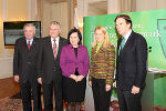 LH-Vize Hermann Schützenhöfer, LSR-Präsident Wolfgang Erlitz, LSR-Vizepräsidentin Elisabeth Meixner, LR Elisabeth Grossmann und LH Franz Voves (v. l.) © Foto: steiermark.at/Schüttbacher; bei Quellenangabe honorarfrei