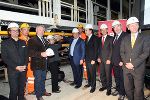 LH Franz Voves, Hans-Peter Haselsteiner, Tunnelpatin Margit Fischer und der Kärntner LH Gerhard Dörfler (Mitte, von rechts) bei der Andrehfeier im Koralmtunnel.