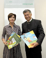 Tierschutzombudsfrau Barbara Fiala-Köck und Landesrat Gerhard Kurzmann © Foto: steiermark.at/Leiss; bei Quellenangabe honorarfrei