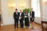 Clemens Riegler (Ökosoziales Forum), Hartwig Kirner (Fairtrade Österreich) mit Maria Elßer-Eibel und Silvia Füreder vom FairStyria Team des Landes