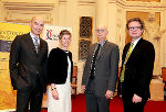 Hospiz-Obmann Peter Pilz, Hospizbotschafterin Barbara Muhr, Michael Lehofer und LR Christopher Drexler bei der Veranstaltung der Hospizakademie (v.l.)