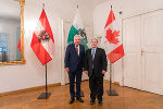LH Hermann Schützenhöfer mit dem kanadischen Botschafter in Österreich  Troy Lulashnyk © LandSteiermark/Binder, bei Quellenangabe honorarfrei
