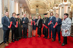 Andreas Windischbacher, Andreas Habring, Rektor Peter Riedler, Landtagspräsident Gerald Deutschmann, Barbara Gigerl, Andrea Pferscher, Landesrätin Claudia Holzer (in Vertretung von LH Mario Kunasek), Rektor Horst Bischof, Reinhard Lüftenegger, Fikret Bašić und 3. Landtagspräsidentin Helga Ahrer (v.l.) 