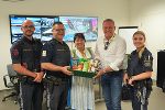 LH Mario Kunasek und LH-Stv. Manuela Khom dankten den Einsatzkräften der Polizei. © Land Steiermark/Mitteregger; Verwendung bei Quellenangabe honorarfrei